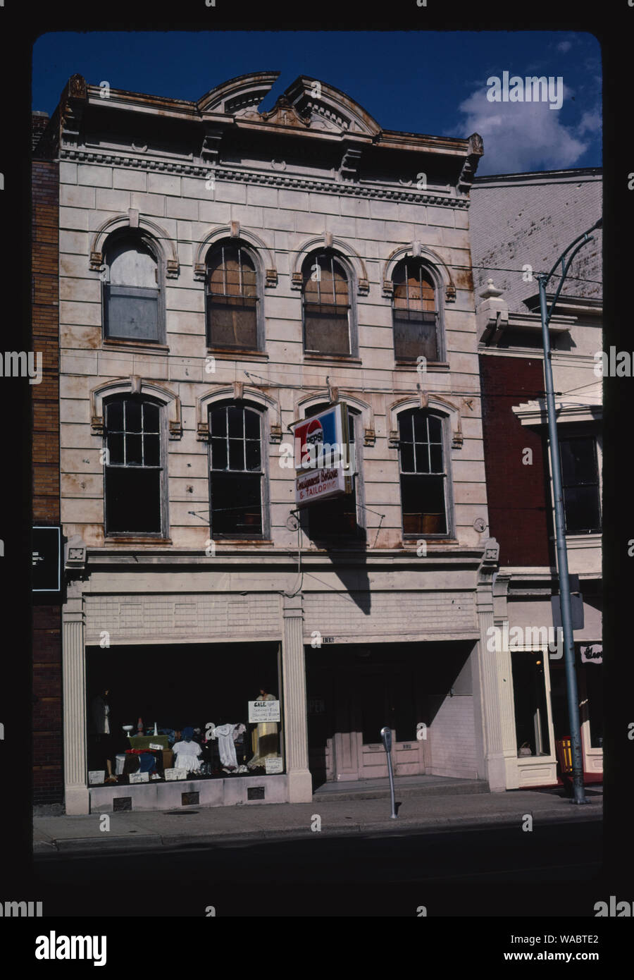 Consignment Boutique, Hamilton, Ohio Stock Photo Alamy