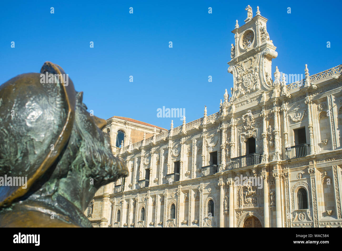 Leon, Spain - June 26th, 2019: Monument To The Pilgrim at San Marcos Square, Leon City, Castile and Leon, Spain Stock Photo