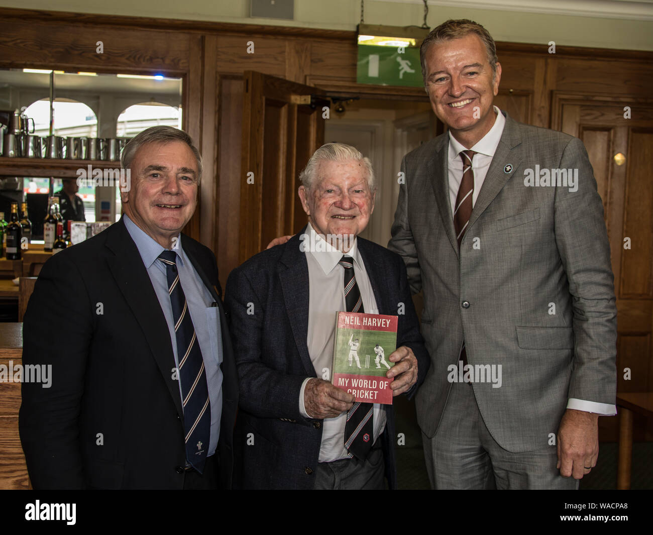 London, UK. 19 August, 2019. Neil Harvey, the Australian cricket legend visits the Oval in South London. Harvey was the youngest member of Don Bradman’s 1948 Invincibles that remained unbeaten during their tour of England. He is now the only surviving member of that team.  David Rowe/Alamy Live News Stock Photo