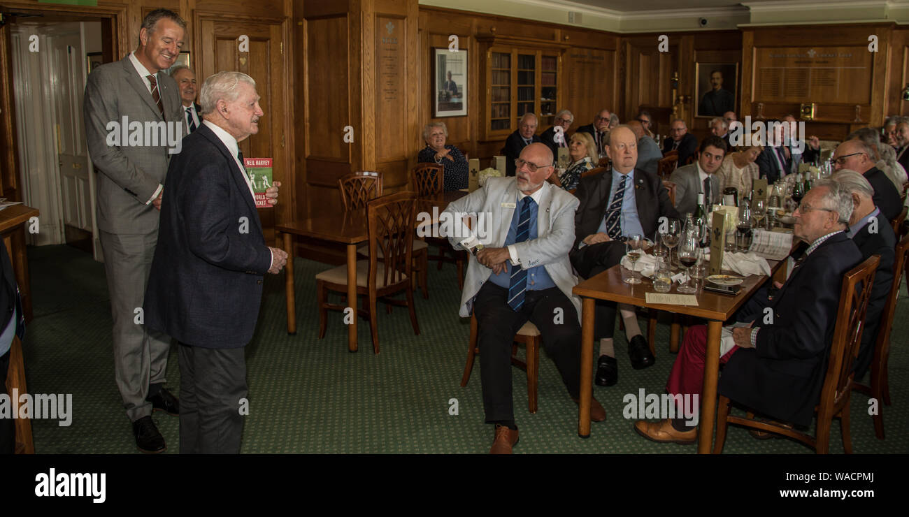 London, UK. 19 August, 2019. Neil Harvey, the Australian cricket legend visits the Oval in South London. Harvey was the youngest member of Don Bradman’s 1948 Invincibles that remained unbeaten during their tour of England. He is now the only surviving member of that team.  David Rowe/Alamy Live News Stock Photo