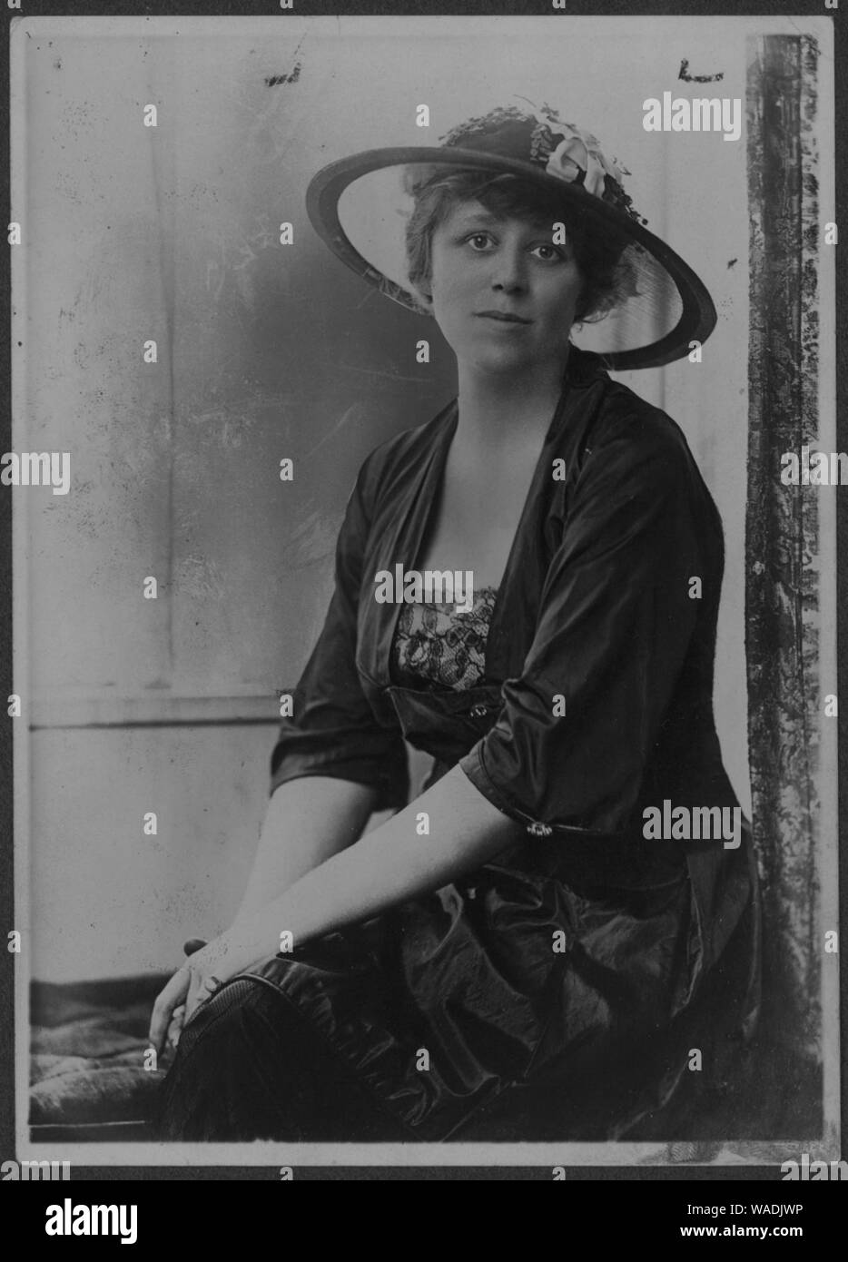 Doris stevens hires stock photography and images Alamy