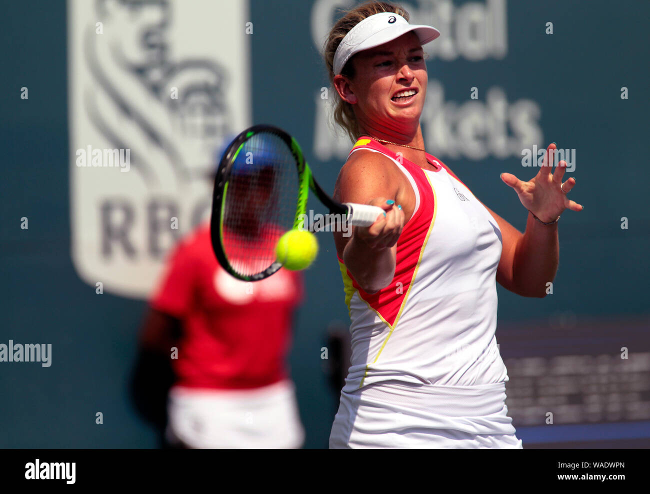 Crotona Park, Bronx, New York -- Coco Vandeweghe of the, United States. 19th Aug, 2019. in action against Anna Blinkova of Russia during the opening day of play at the NYJTL Bronx Open at the Cary Leeds Tennis Center, in Crotona Park in New York's Bronx. Vandeweghe lost the match 6-3, 6-0. The tournament which is free to the public is the first professional tournament in the Bronx since 2012. Credit: Adam Stoltman/Alamy Live News Stock Photo
