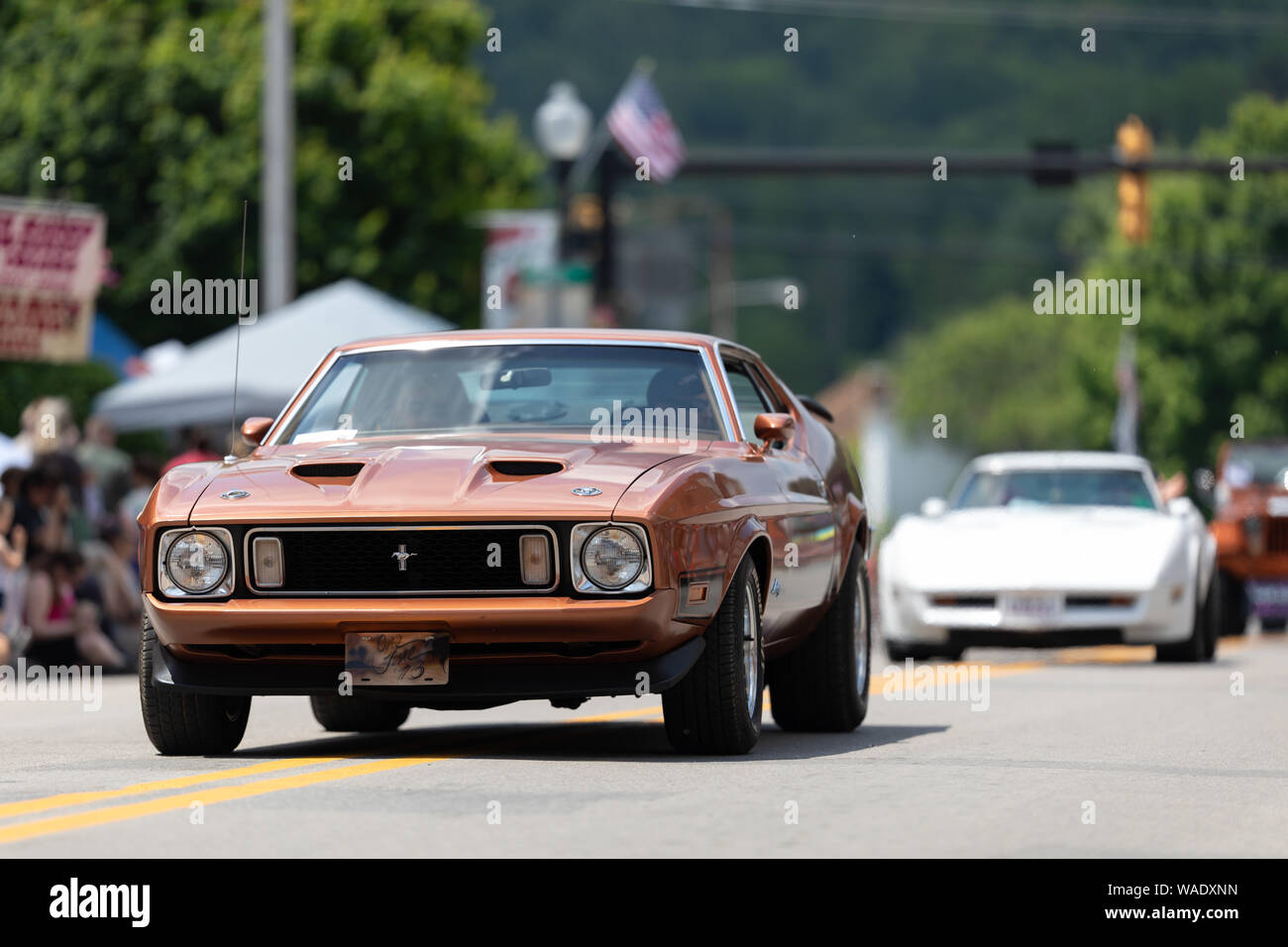 Vintage mustang car going hires stock photography and images Alamy