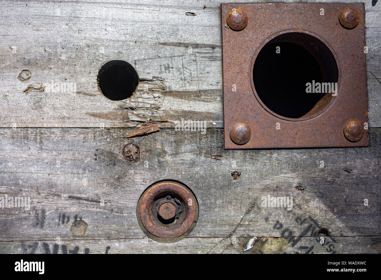Wooden cable spool hi-res stock photography and images - Alamy