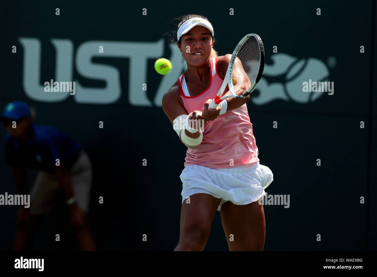 New York, United States. 19th Aug, 2019. Kristie Anh of the United States during her match against Jil Teichmann of Switzerland at the NYJTL Bronx Open at the Cary Leeds Tennis Center, in Crotona Park in New York's Bronx. The tournament which is free to the public is the first professional tournament in the Bronx since 2012. Credit: Adam Stoltman/Alamy Live News Stock Photo