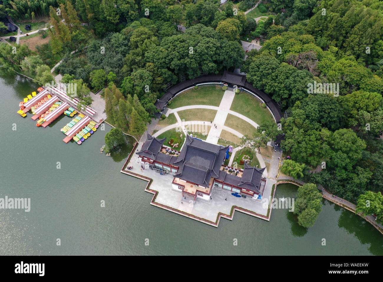 Jiangsu, Jiangsu, China. 20th Aug, 2019. Nanjing, CHINA-Aerial photo of Mochou lake park in Nanjing, east China's Jiangsu province, Aug. 18, 2019.Mochou lake is a famous classical garden in the south of the Yangtze river with a long history of 1500 years and rich cultural resources.Since ancient times, it has been known as ''the first lake in Jiangnan'', ''the first scenic spot in Jinling'' and ''the first of forty-eight scenic spots in Jinling' Credit: SIPA Asia/ZUMA Wire/Alamy Live News Stock Photo