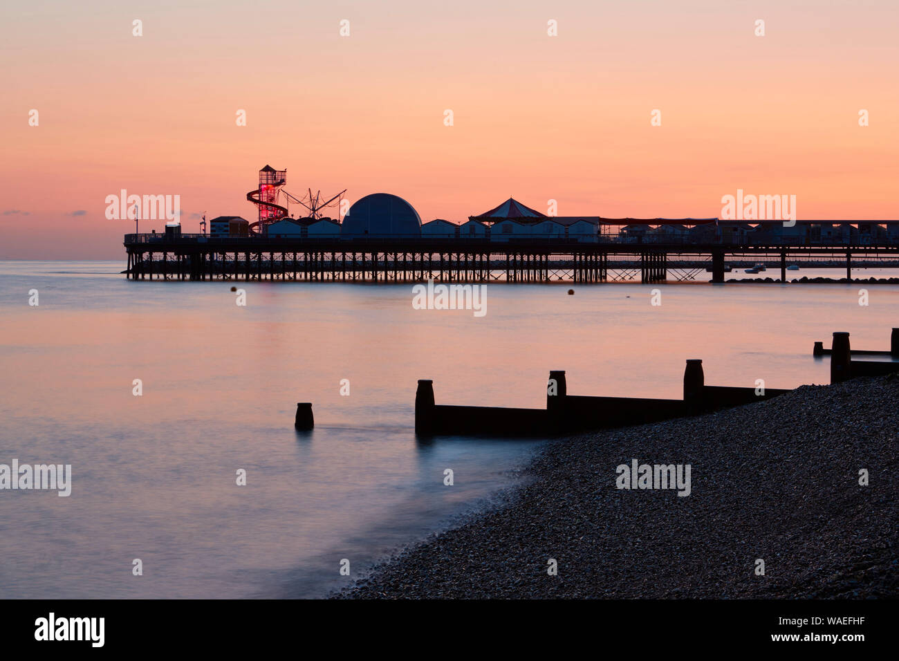 Herne Bay, Kent, UK. 20th August 2019: UK weather. Clear skies over the pier at Herne bay  just before dawn. The forecast is for hot sunny weather for the next few days and the bank holiday weekend which could cause some thunderstorms. Credit: Alan Payton/Alamy Live News Stock Photo