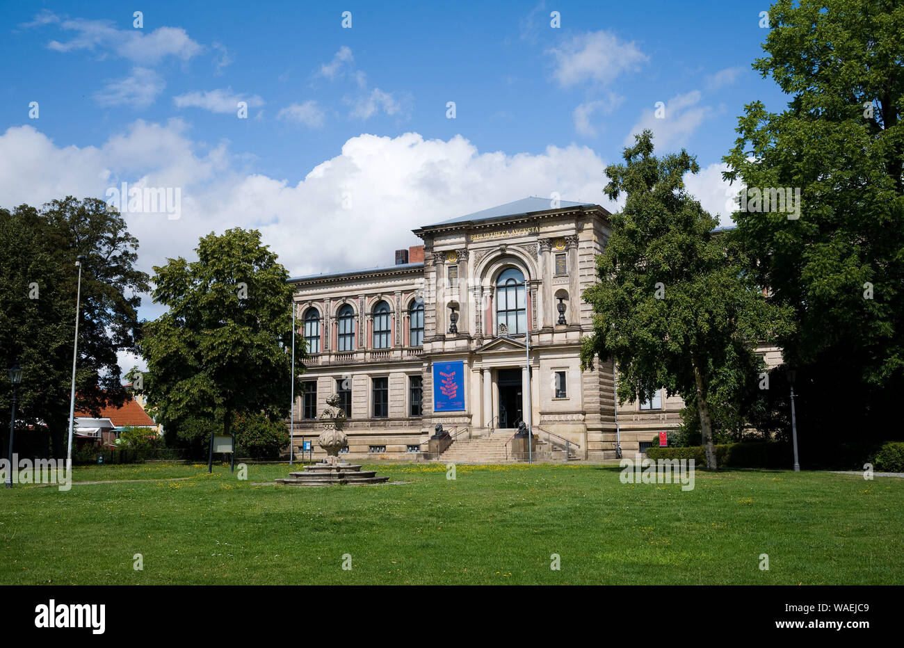 13 August 2019, Lower Saxony, Wolfenbüttel: Exterior view of the Herzog August Library. Photo: Julian Stratenschulte/dpa Stock Photo