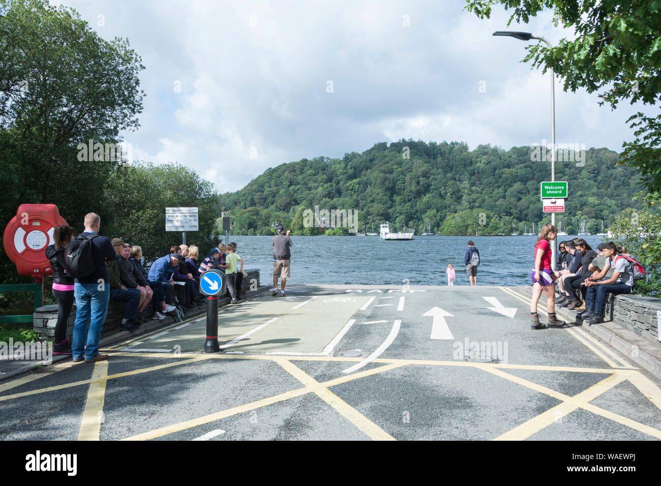 Passengers waiting for the Lake Windermere Car Ferry Stock Photo Alamy