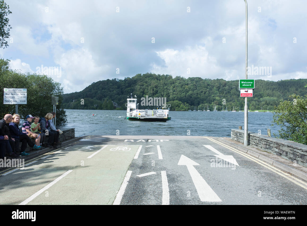 Passengers waiting for the Lake Windermere Car Ferry Stock Photo Alamy