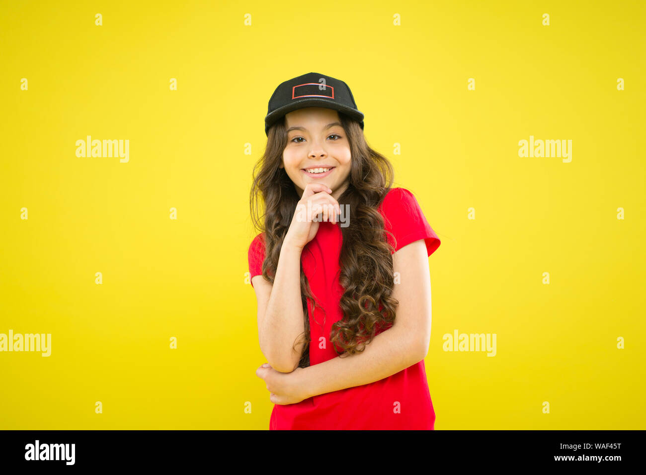Must Have Street Style Accessory Trends Modern Fashion Kids