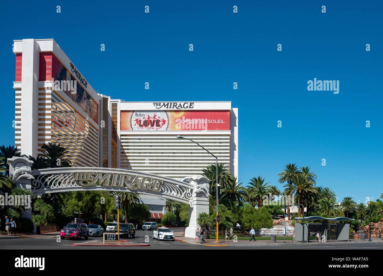 Casino and luxury hotel The Mirage, Las Vegas Strip, Las Vegas, Nevada