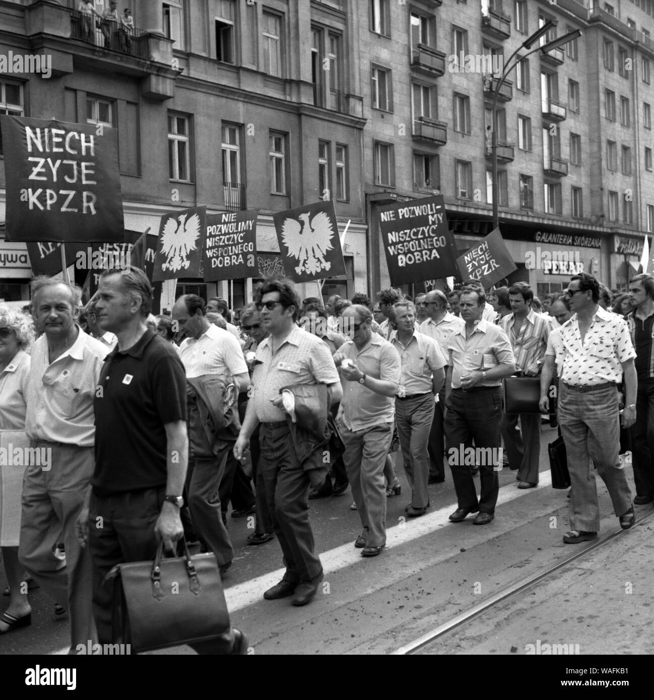 Page 9 - 1970s Communism High Resolution Stock Photography and Images -  Alamy