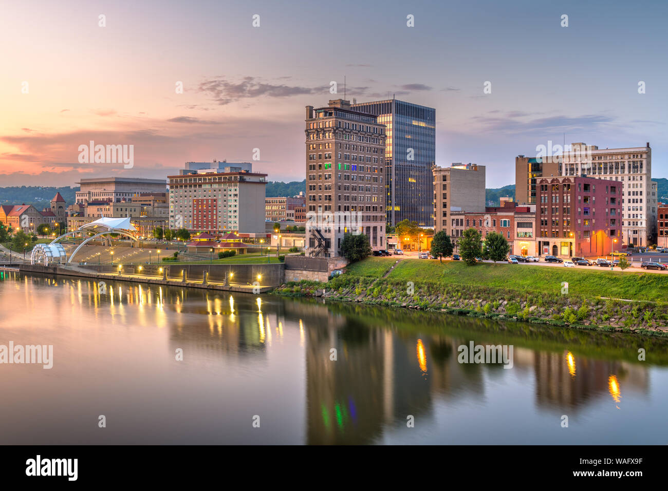 Charleston, West Virginia, USA skyline on the Kanawha River at dusk