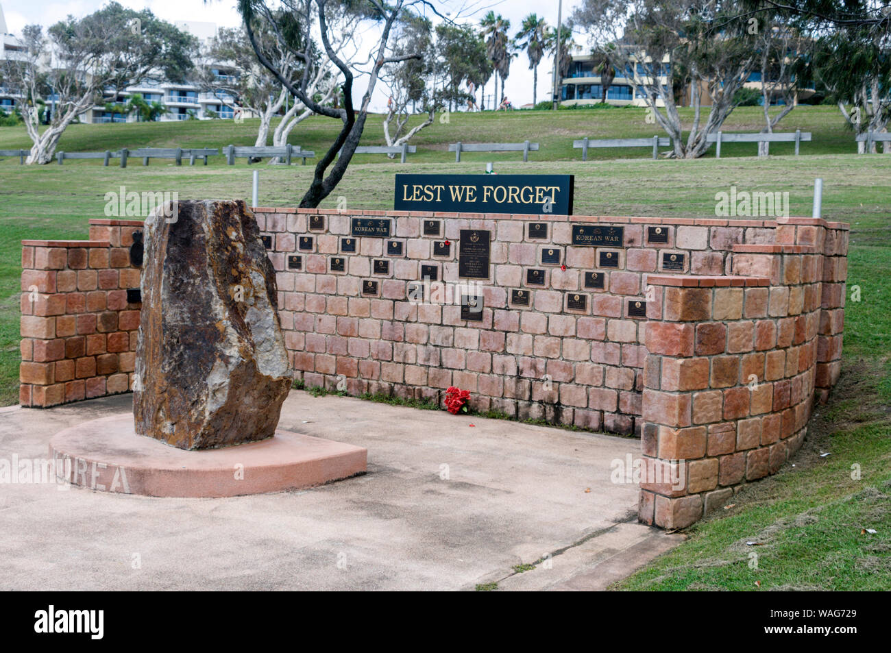 The Korean War Memorial at Alexandra Headland on the Sunshine coast in Queensland, Australia.   The war began in 25th Jun 1950 – 27 Jul 1953. Stock Photo