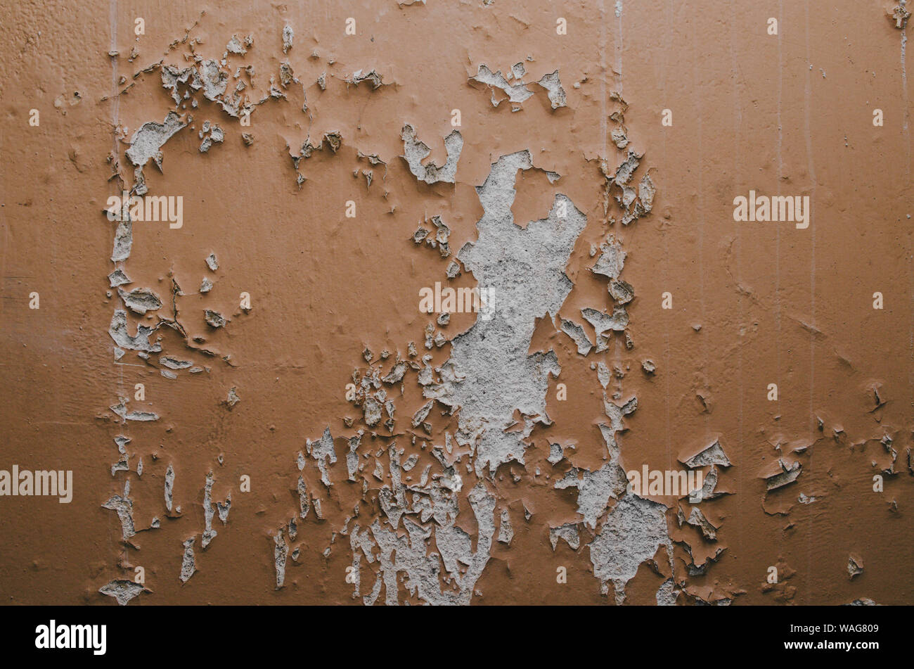 Big Wet Spots And Cracks On The Ceiling Of The Domestic