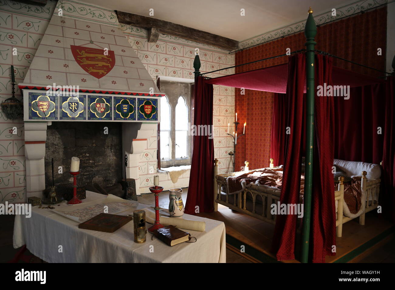 Edward I's bedchamber, St Thomas' Tower, Tower of London, City of