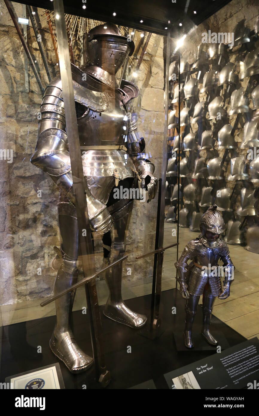 King Henry VIII's tournament armour, 'Line of Kings' collection, White ...