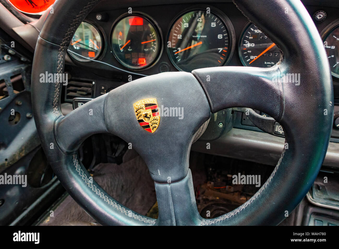 Tatty Interior Cockpit In A 1989 Left Hand Drive Porsche