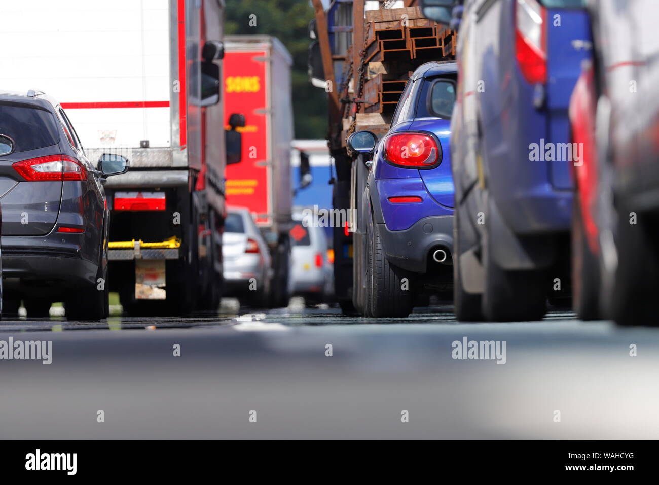 Traffic at a standstill on the M62 between junction 31 & 30 on the