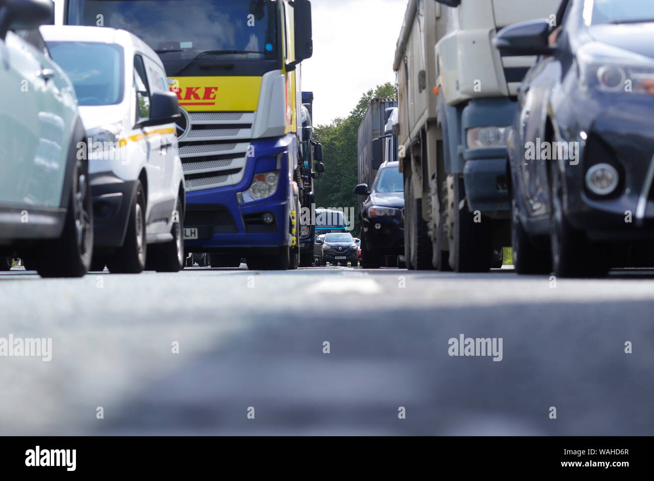 Traffic at a standstill on the M62 between junction 31 & 30 on the