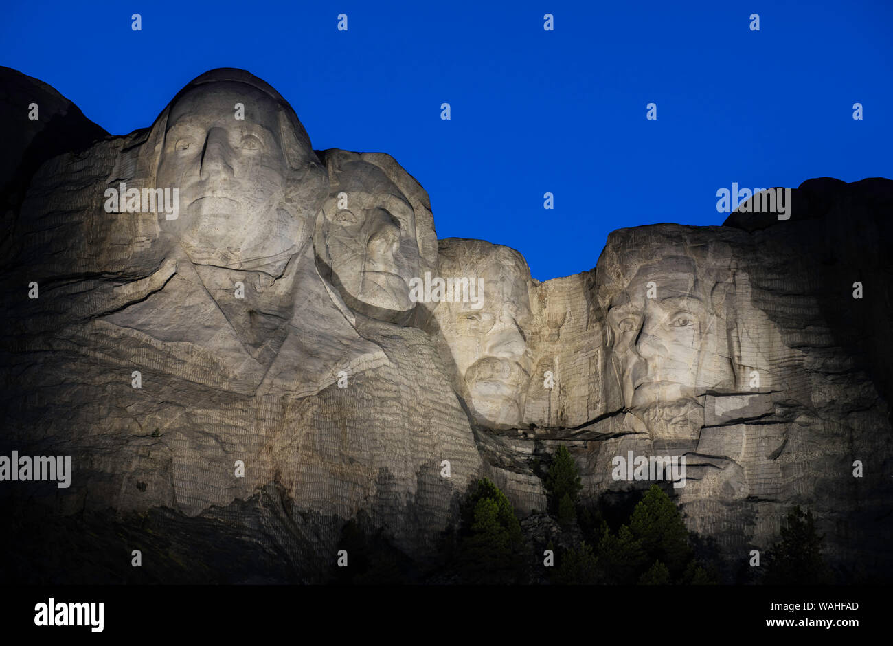 Mount Rushmore National Memorial, evening lighting ceremony, South Dakota,  United States, by Bruce Montagne/Dembinsky Photo Assoc Stock Photo - Alamy