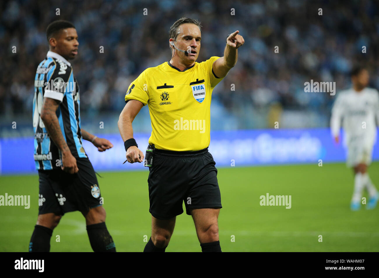 Porto Alegre Brazil 20th Aug 2019 Arbitration Of Argentine Trio Patricio Loustau Assisted By Juan Belatti And Diego Bonfa During Gremio X Palmeiras Match For The Quarterfinal Of Conmebol Libertadores 2019 Match