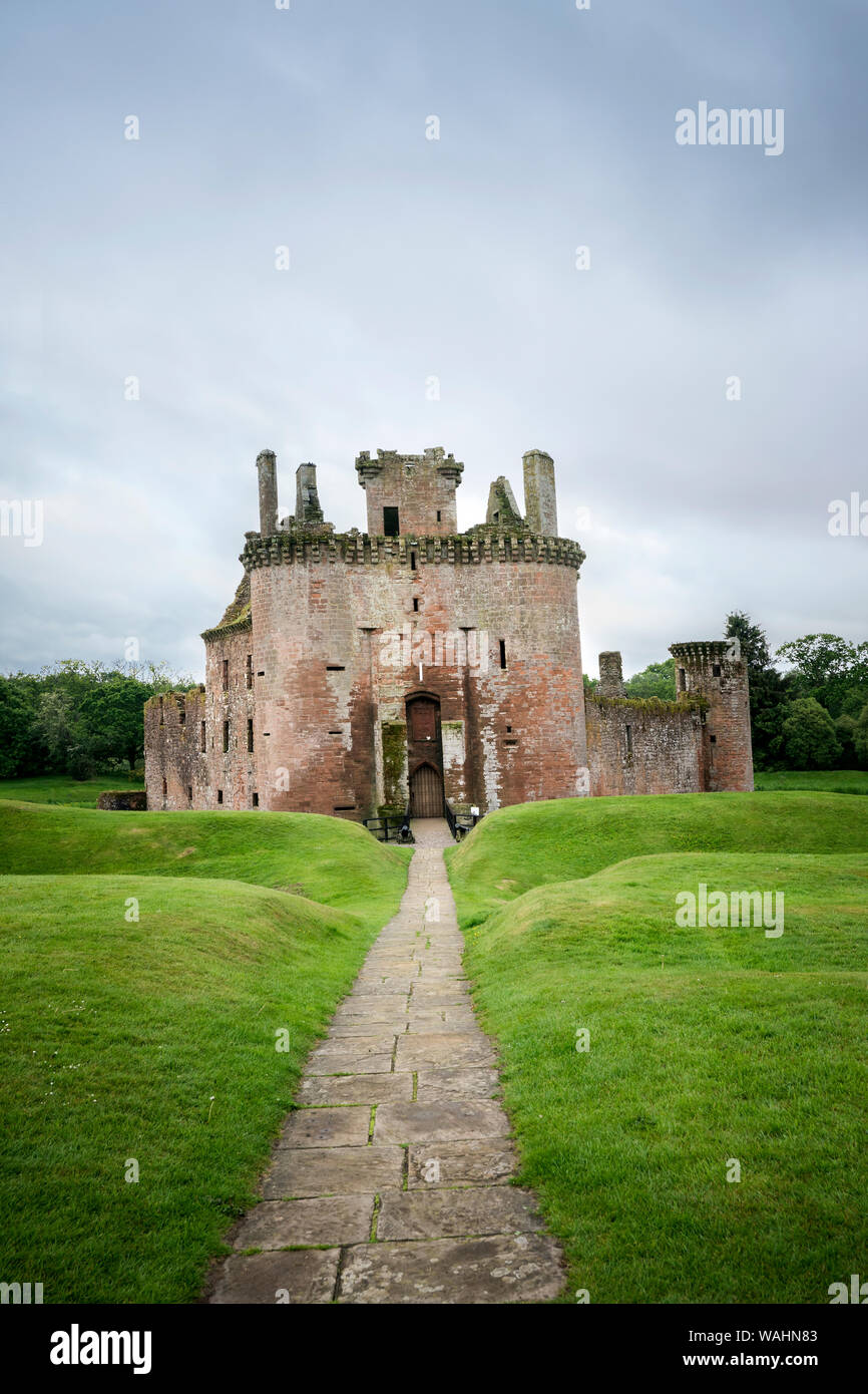 Caerlaverock Castle: Scotland's Triangular Fortress