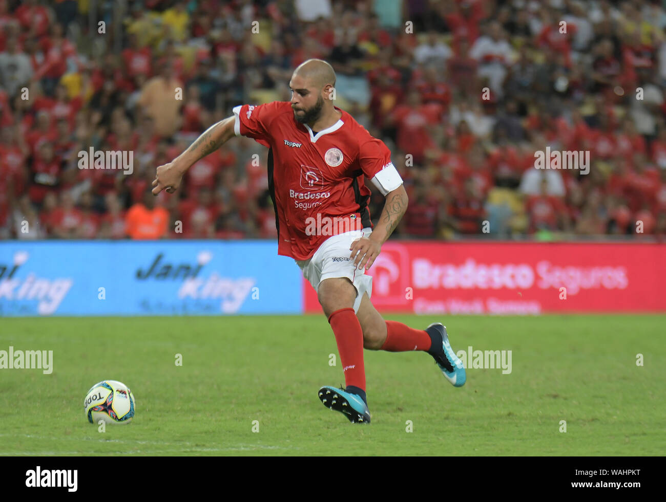 December 27, 2017. Player Adriano known as Emperor, during the friendly game of Stars in the stadium of the Maracanã in the city of Rio de Janeiro, Br Stock Photo