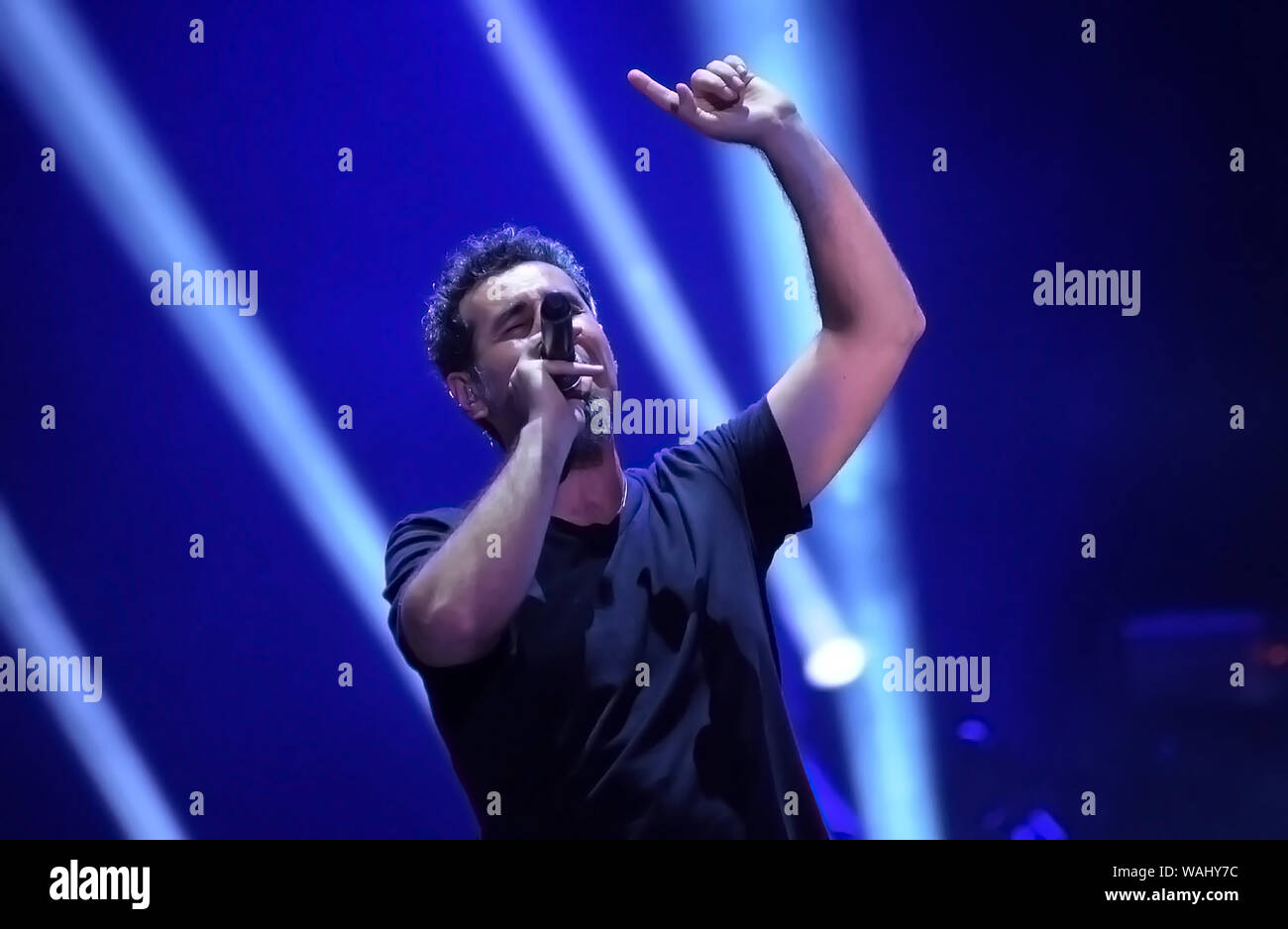 Rio de Janeiro, September 25, 2015. Vocalist Serj Tankian of System Of
