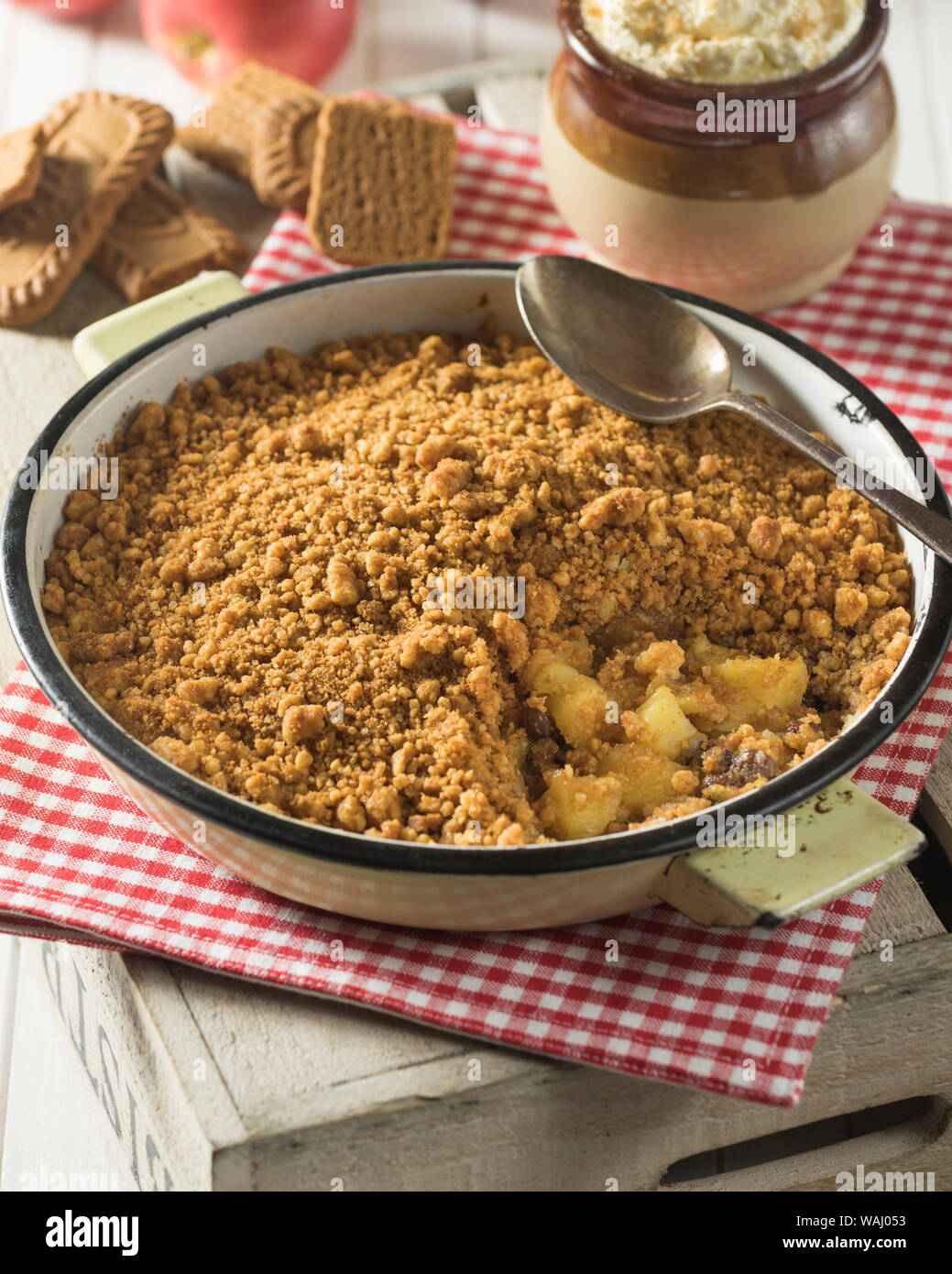 Speculoos crumble. Apple dessert made with Speculoos Lotus Biscoff