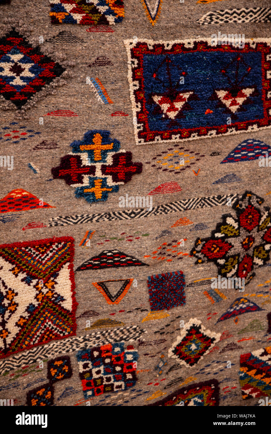 Moroccan Geometric Rug Marrakech, Morocco. Folk and geometric Moroccan rug Stock Photo - Alamy