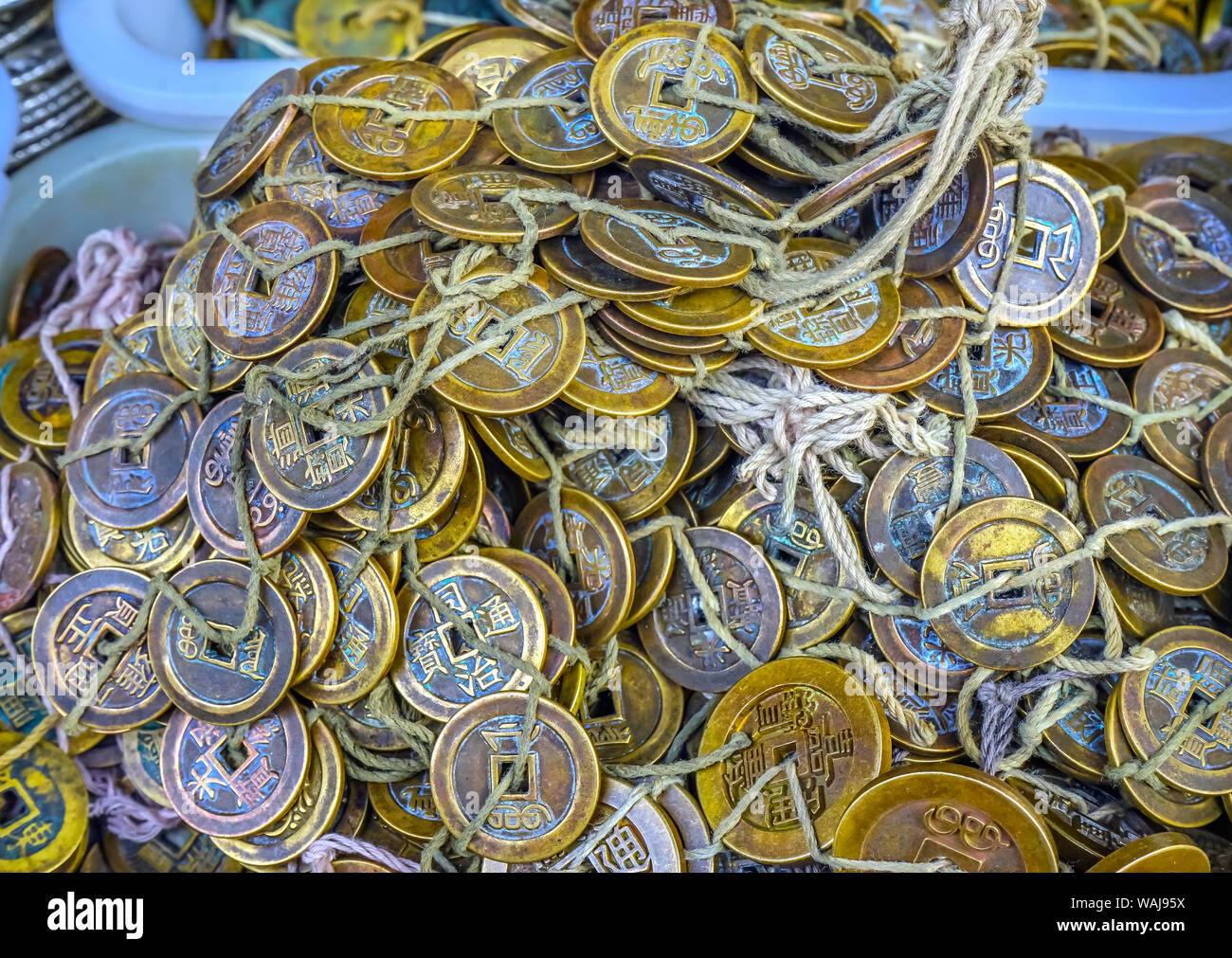 Chinese ancient coins hi-res stock photography and images - Alamy