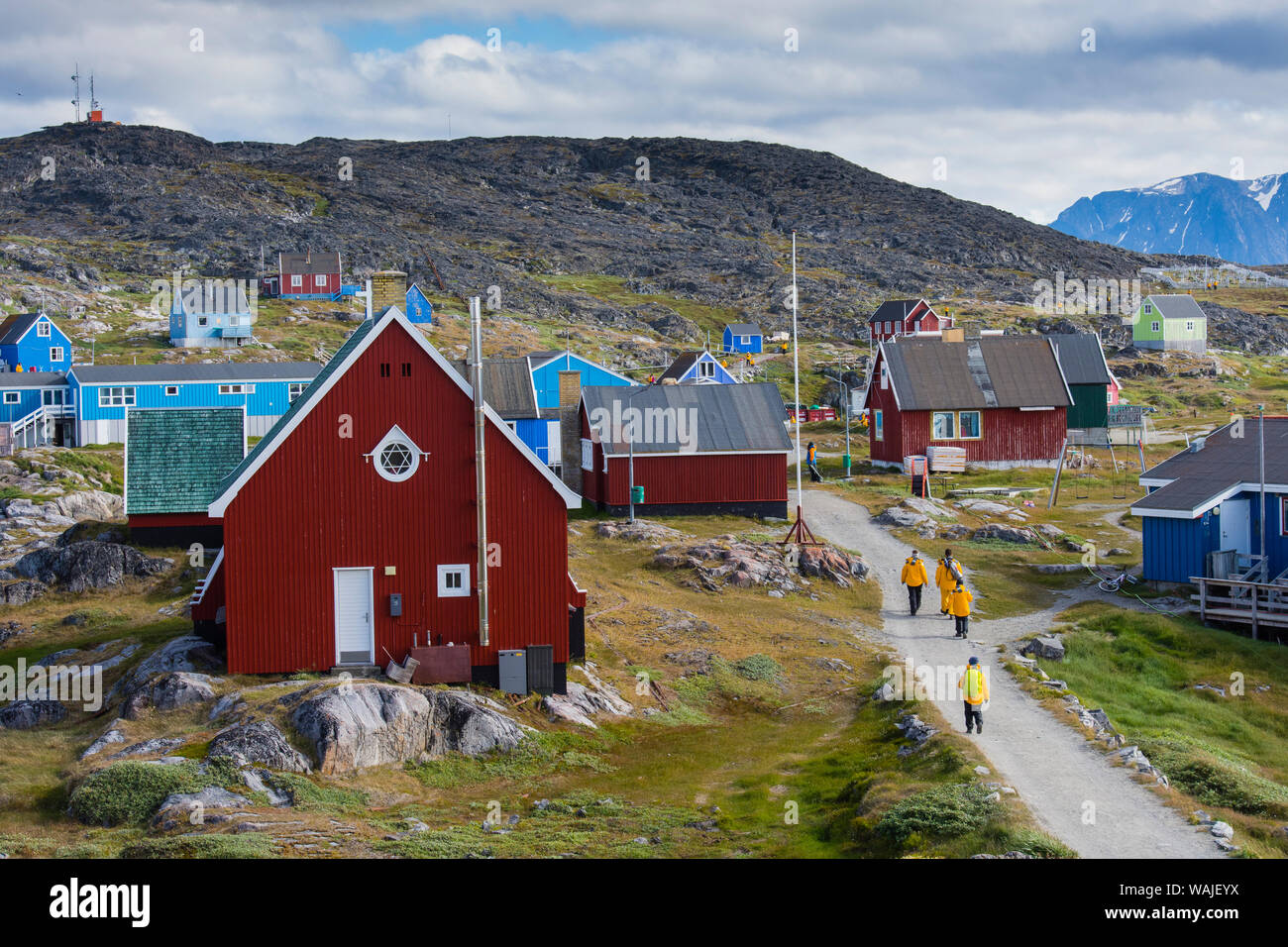 Greenland. Itilleq. Visitors exploring town Stock Photo Alamy