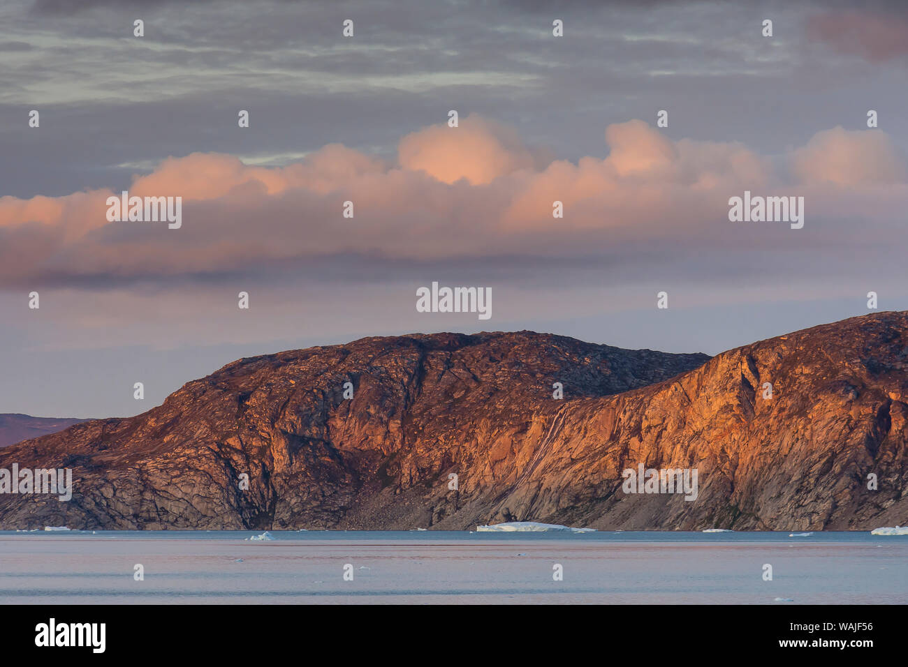 Greenland disko bay sunset hi-res stock photography and images - Alamy