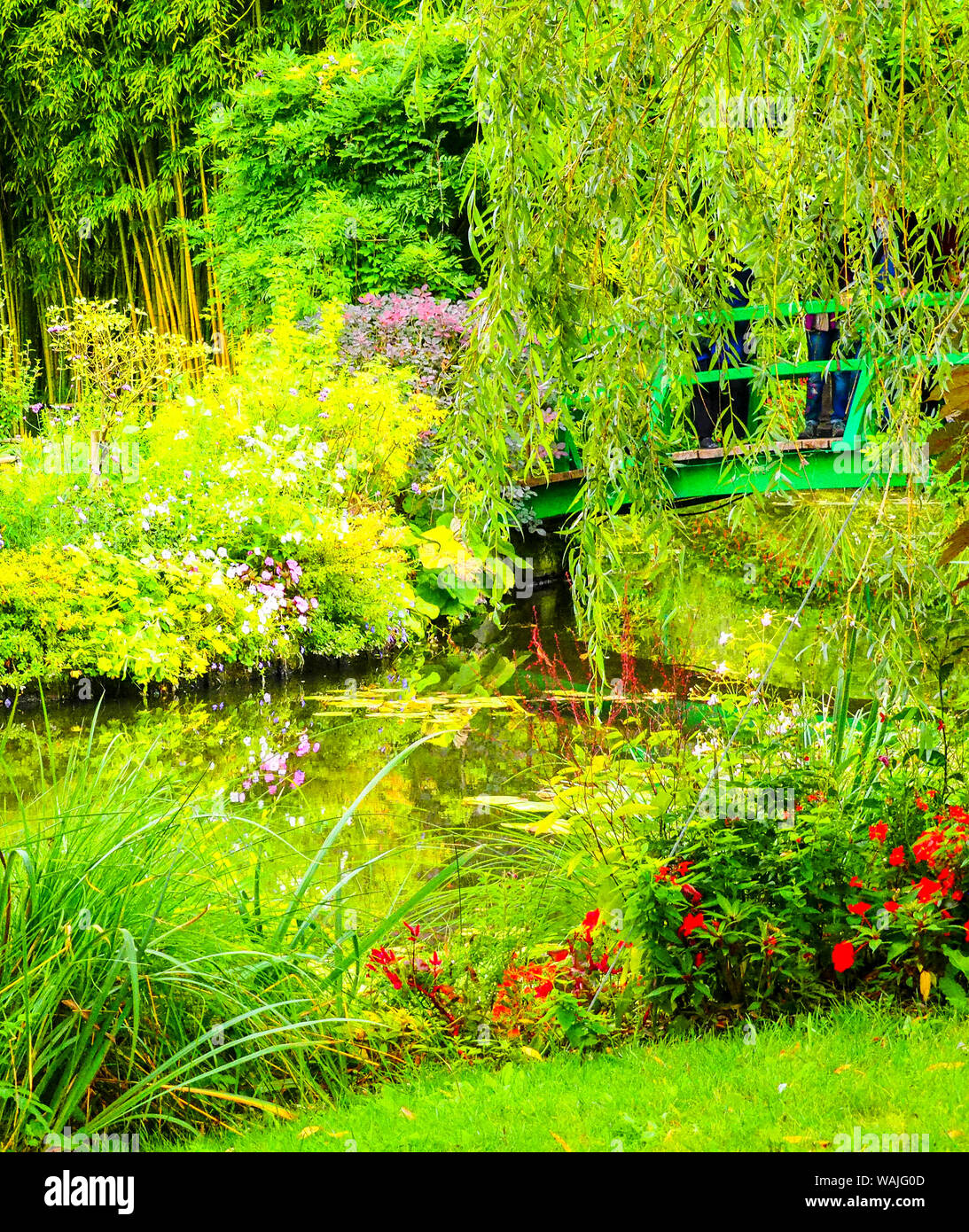 garden giverny japanese bridge hires stock photography and images Alamy