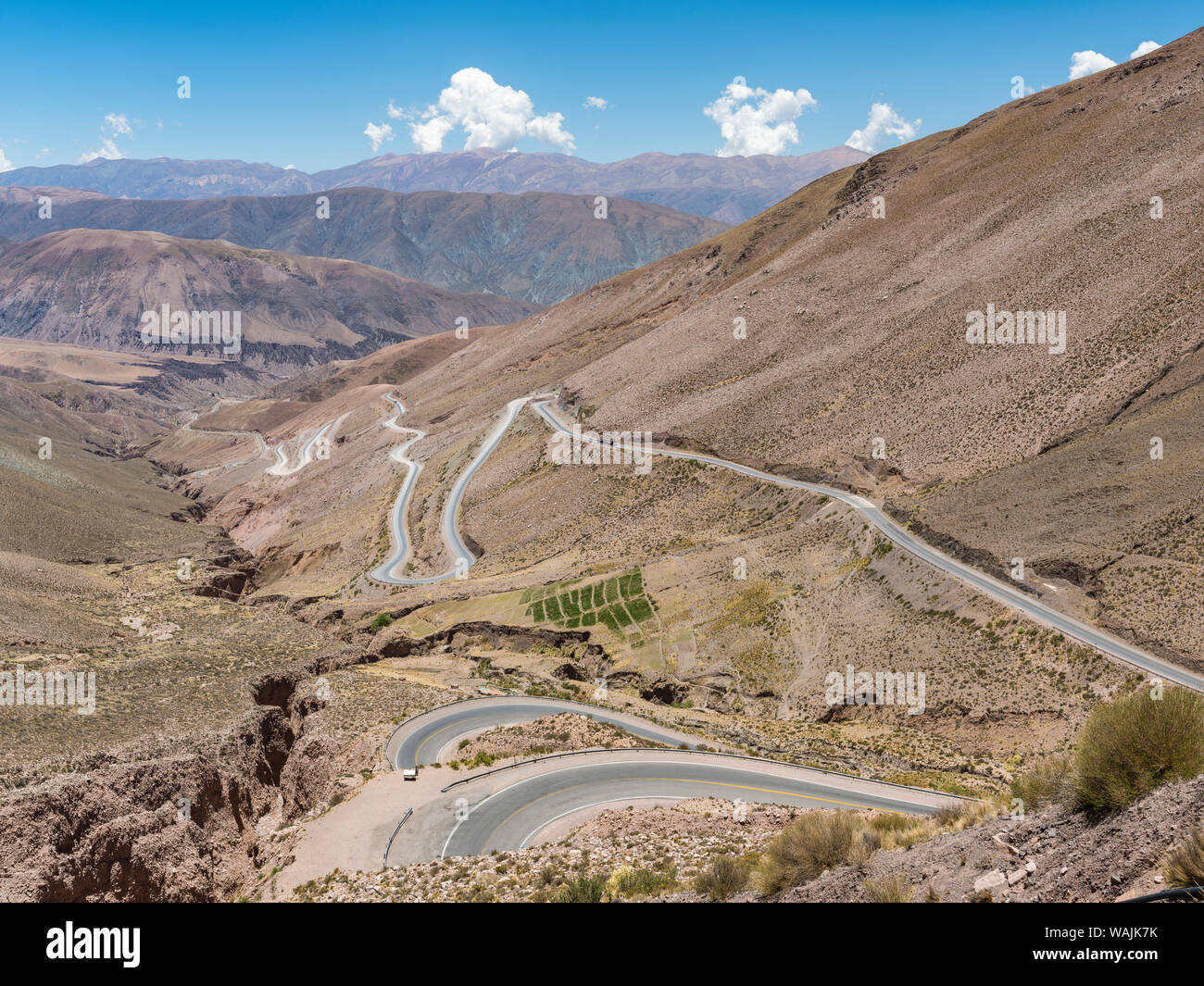 National Road RN 52, the mountain road Cuesta del Lipan climbing up to Abra de Potrerillos, Argentina. Stock Photo