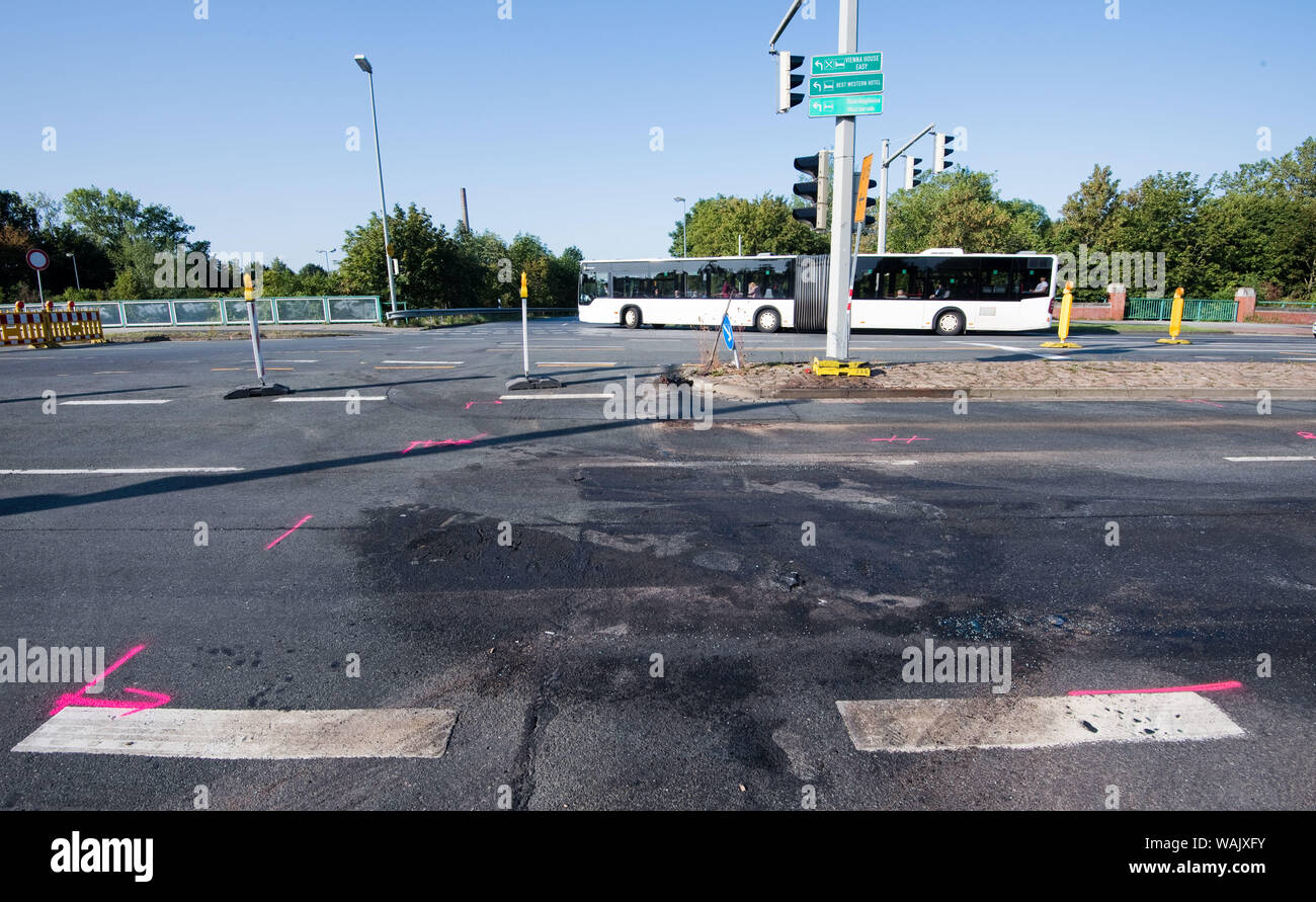 39 casualties hi-res stock photography and images - Alamy