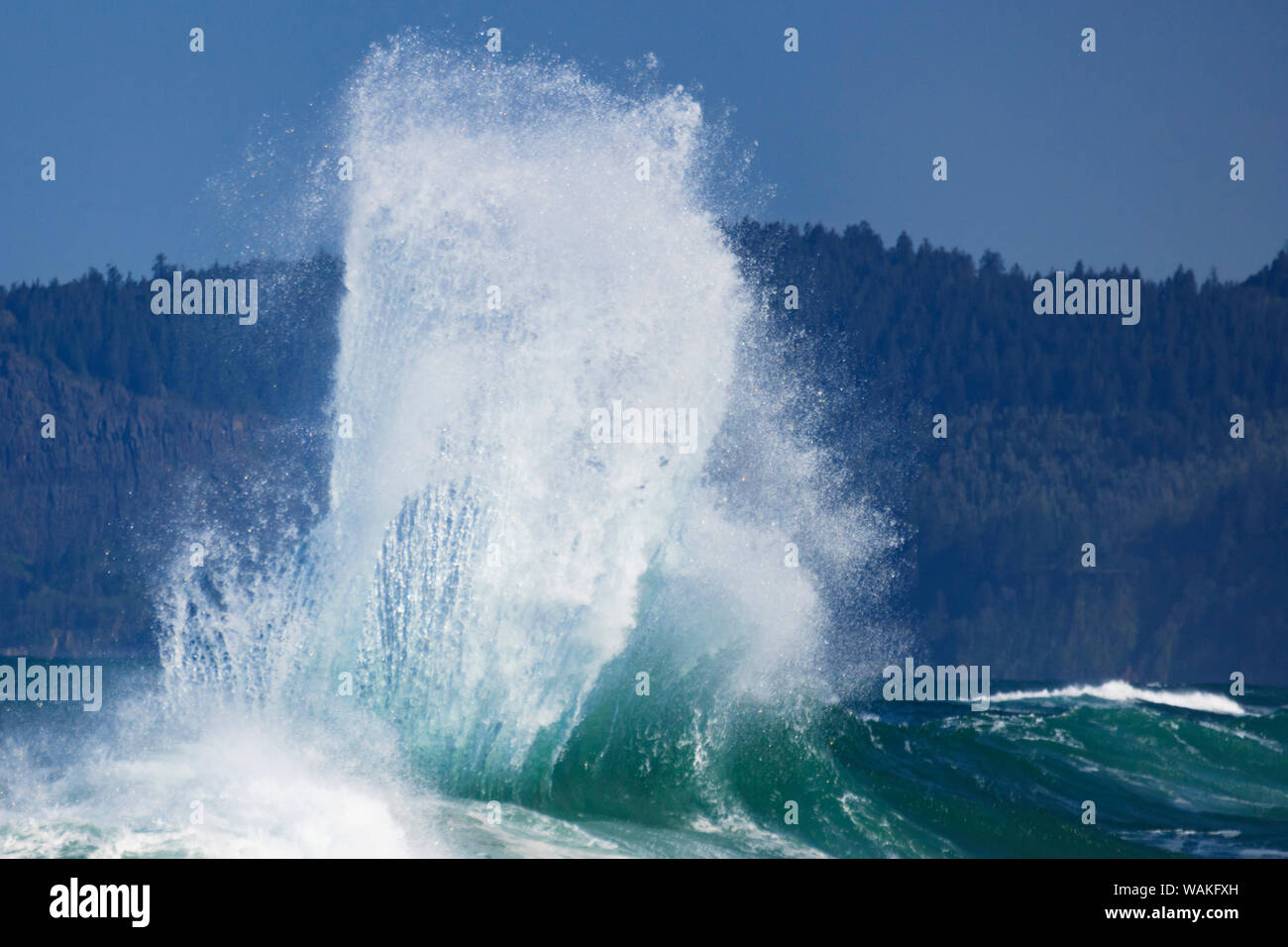 Spring Storm, breaking waves, Cape Kiwanda State Park, Oregon Coast, USA, Late Spring Stock Photo