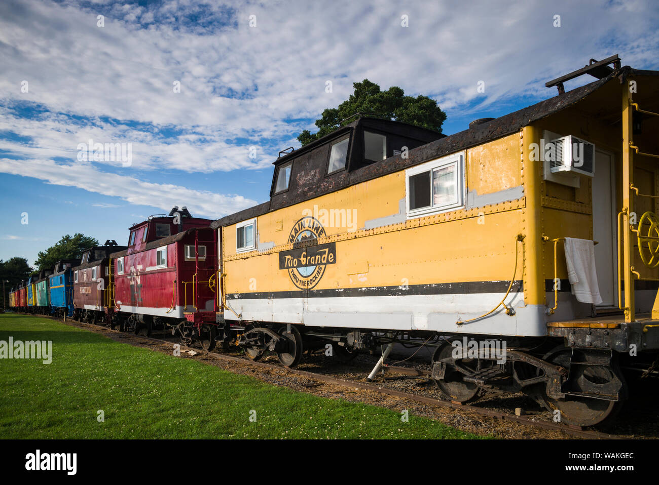 USA, Pennsylvania, Ronks. Red Caboose Motel, lodging in old train