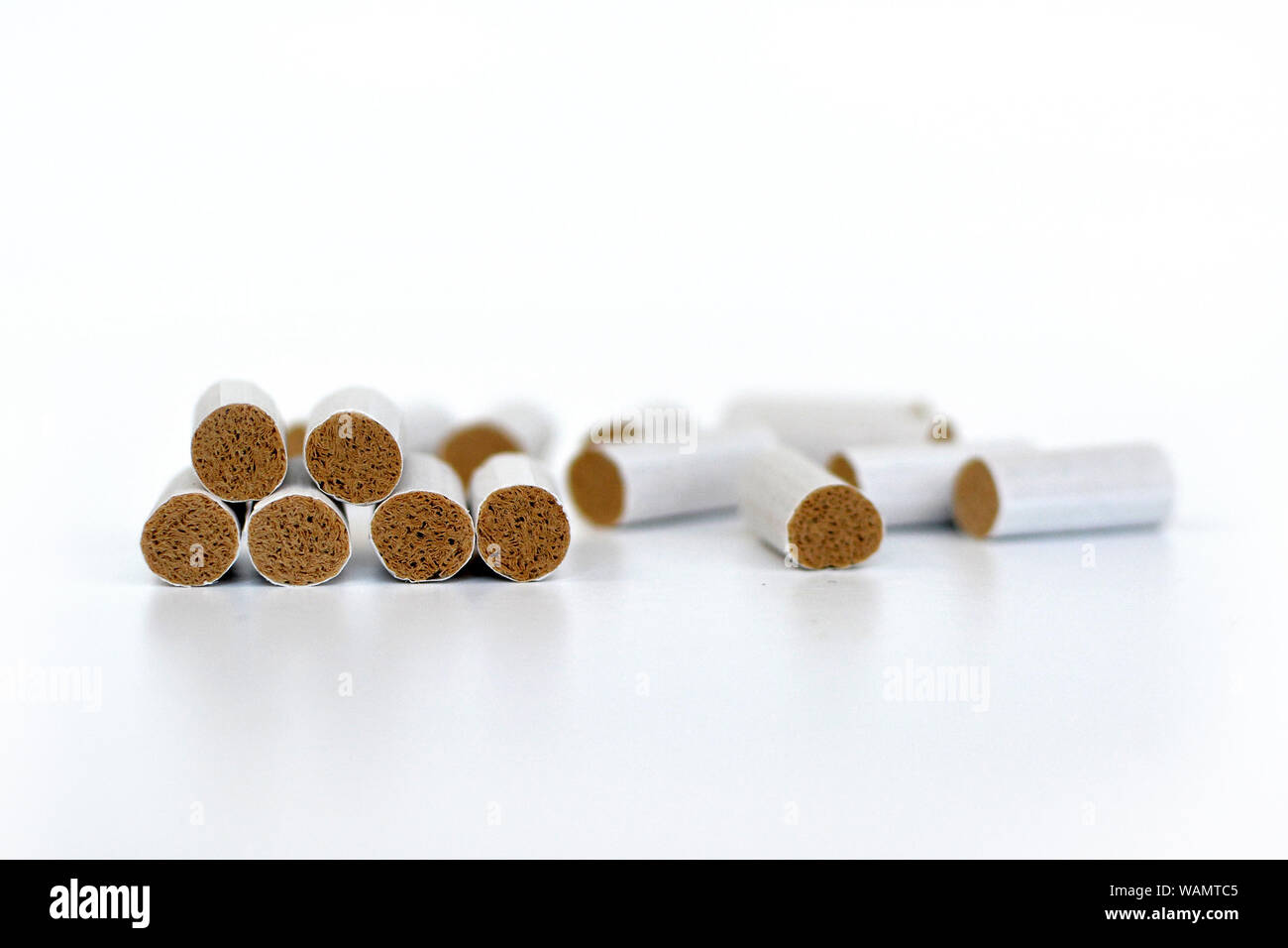 Cigarette filter fibres hires stock photography and images Alamy