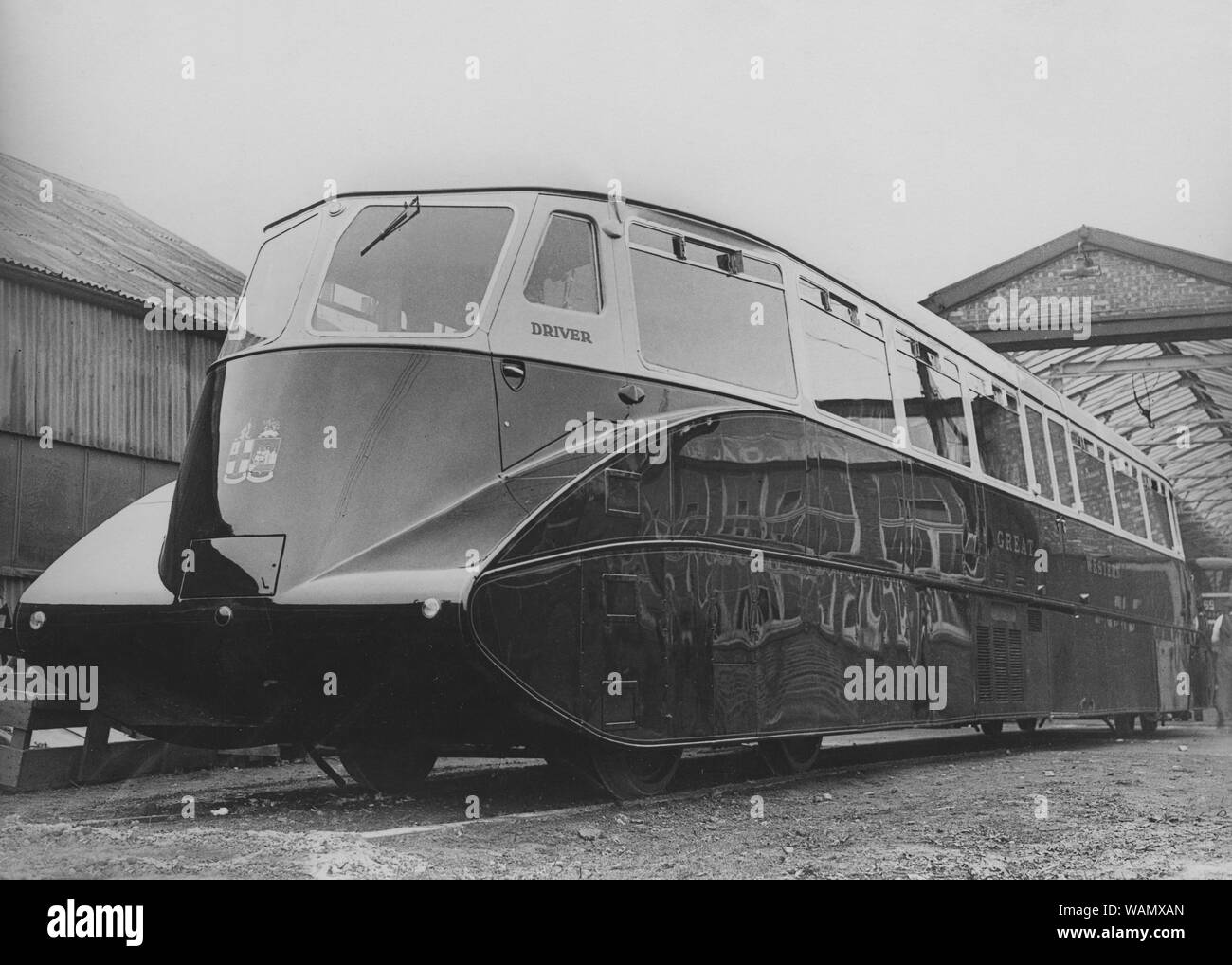 Streamline train. Englands first streamline train, a Express Diesel Engine Rail Car, beginning trafficing the line Reading and Slough operated by Great Western Railway G.W.R. The typical 1930s streamline design of the train is made to to reduce wind resistance. October 24 1933 Stock Photo