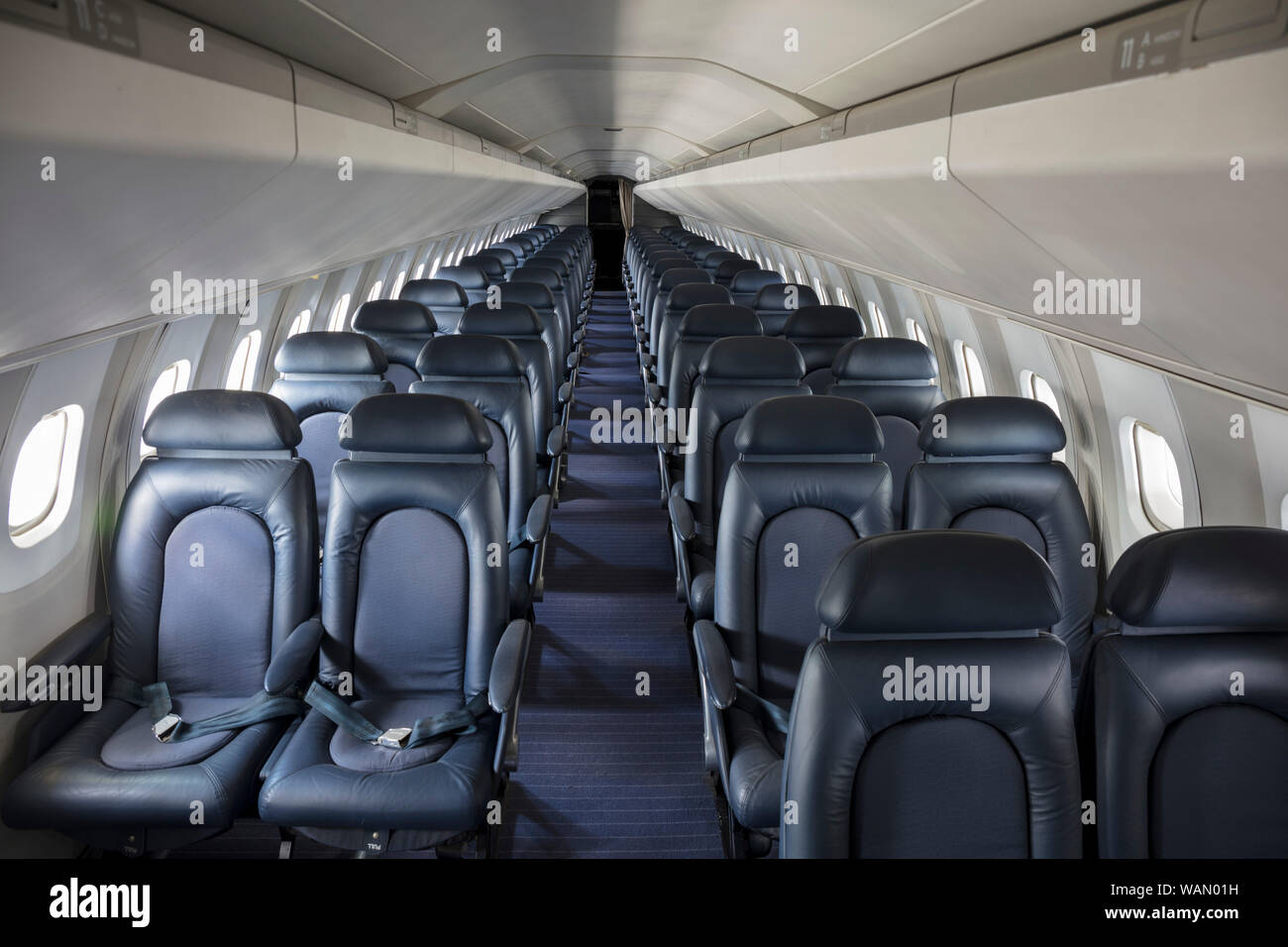 Concorde interior hi-res stock photography and images - Alamy