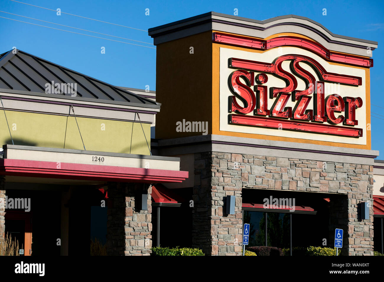 Sizzler Restaurant Logo