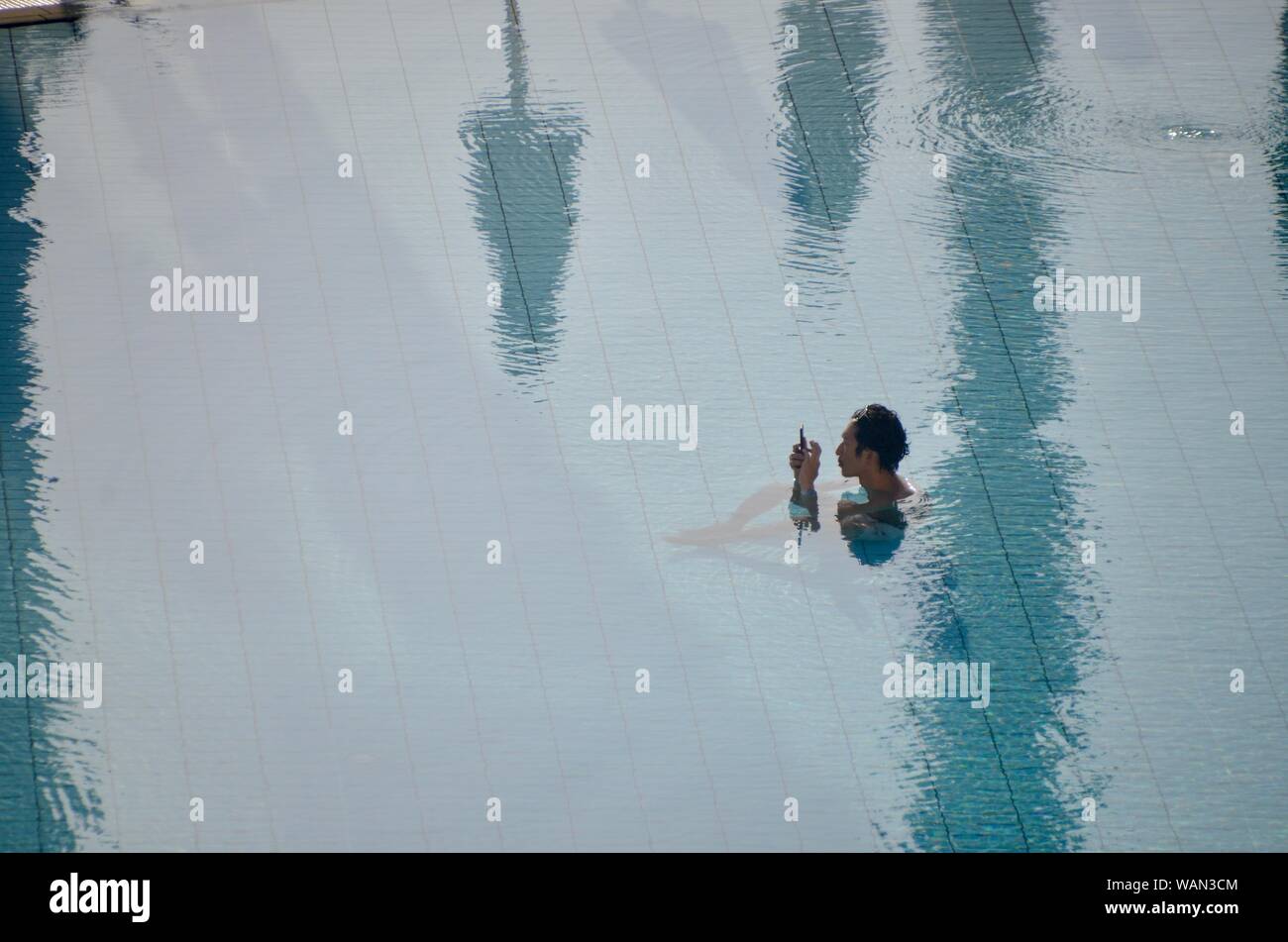 Japanese swimming pool hi-res stock photography and images - Alamy