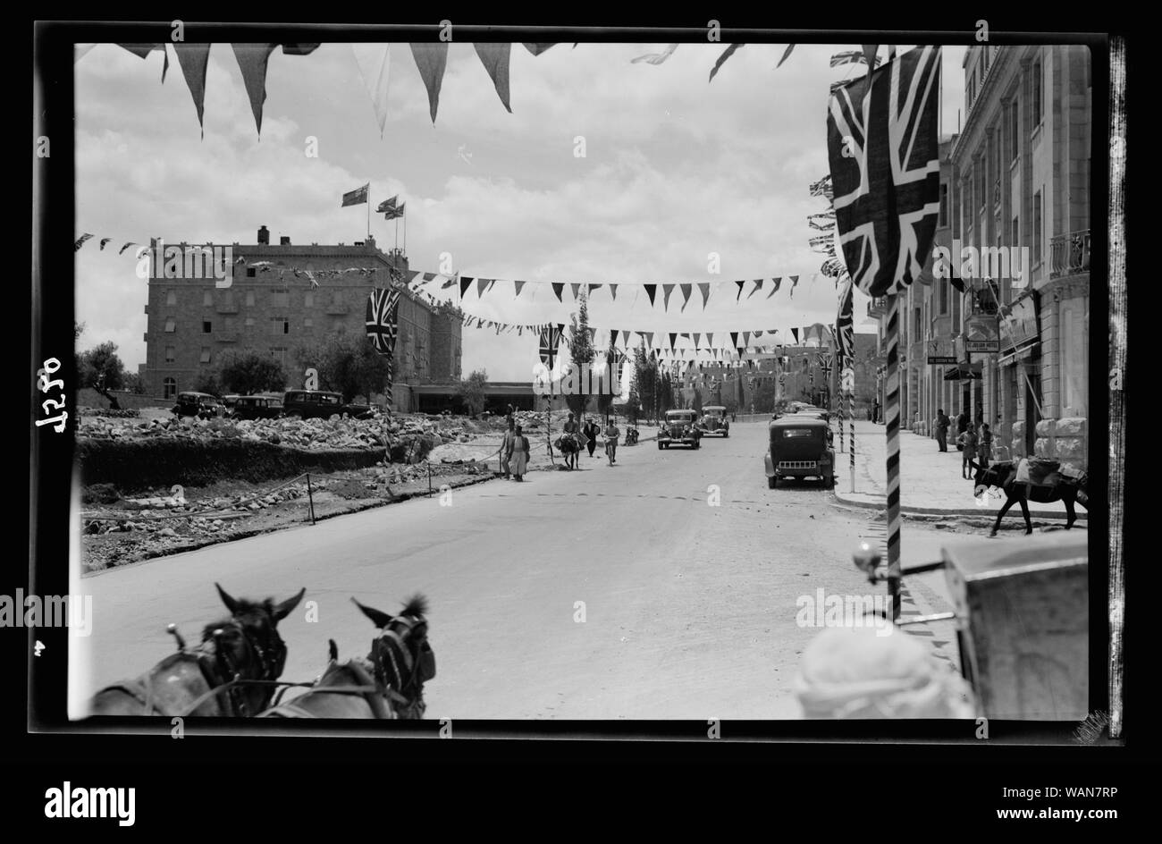 Coronation day 1937 hi-res stock photography and images - Alamy