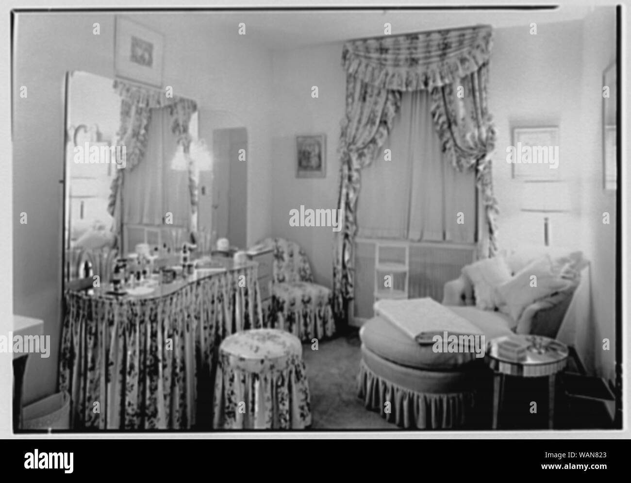 Theatre, W. 49th St., New York City Stock Photo Alamy