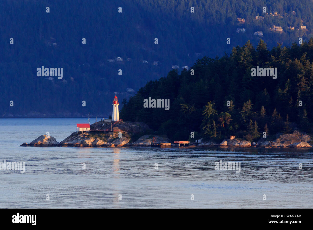 Vancouver city lighthouse hi-res stock photography and images - Alamy