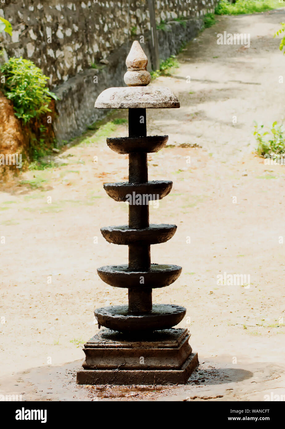 Lamp in kerala hi res stock photography and images Alamy