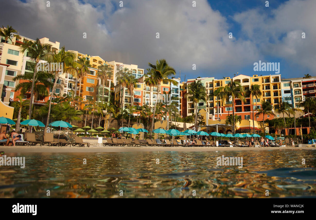 Marriott Frenchman's Cove Resort on Frenchman's Bay in Charlotte Amalie